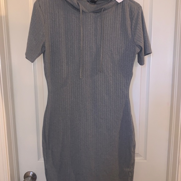 Rue 21 girl gray hoodie dress size medium new with tags - Picture 1 of 7